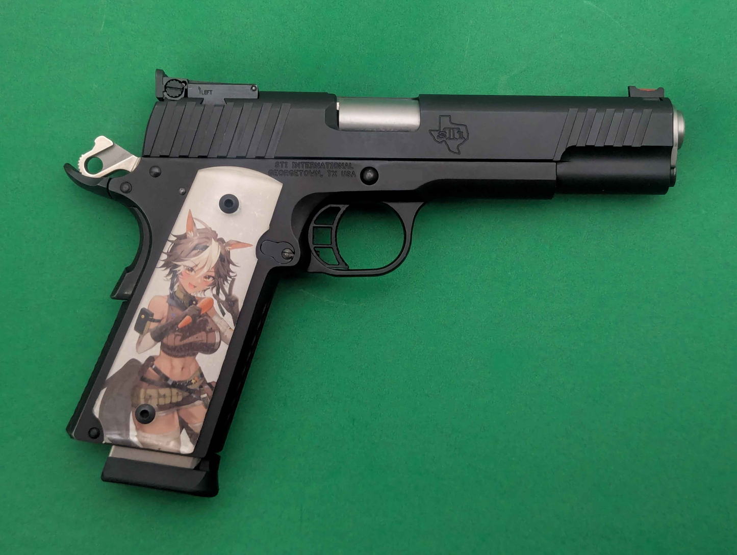 Pre-Order: Umarmy - Sweetheart Grips